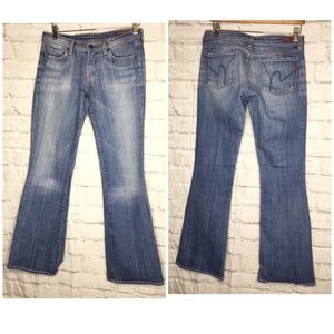 Citizens of Humanity by Jerome Dahan. Size 29